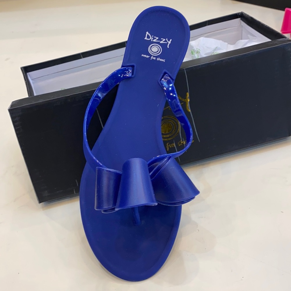 NWT FLAT NAVY BLUE
